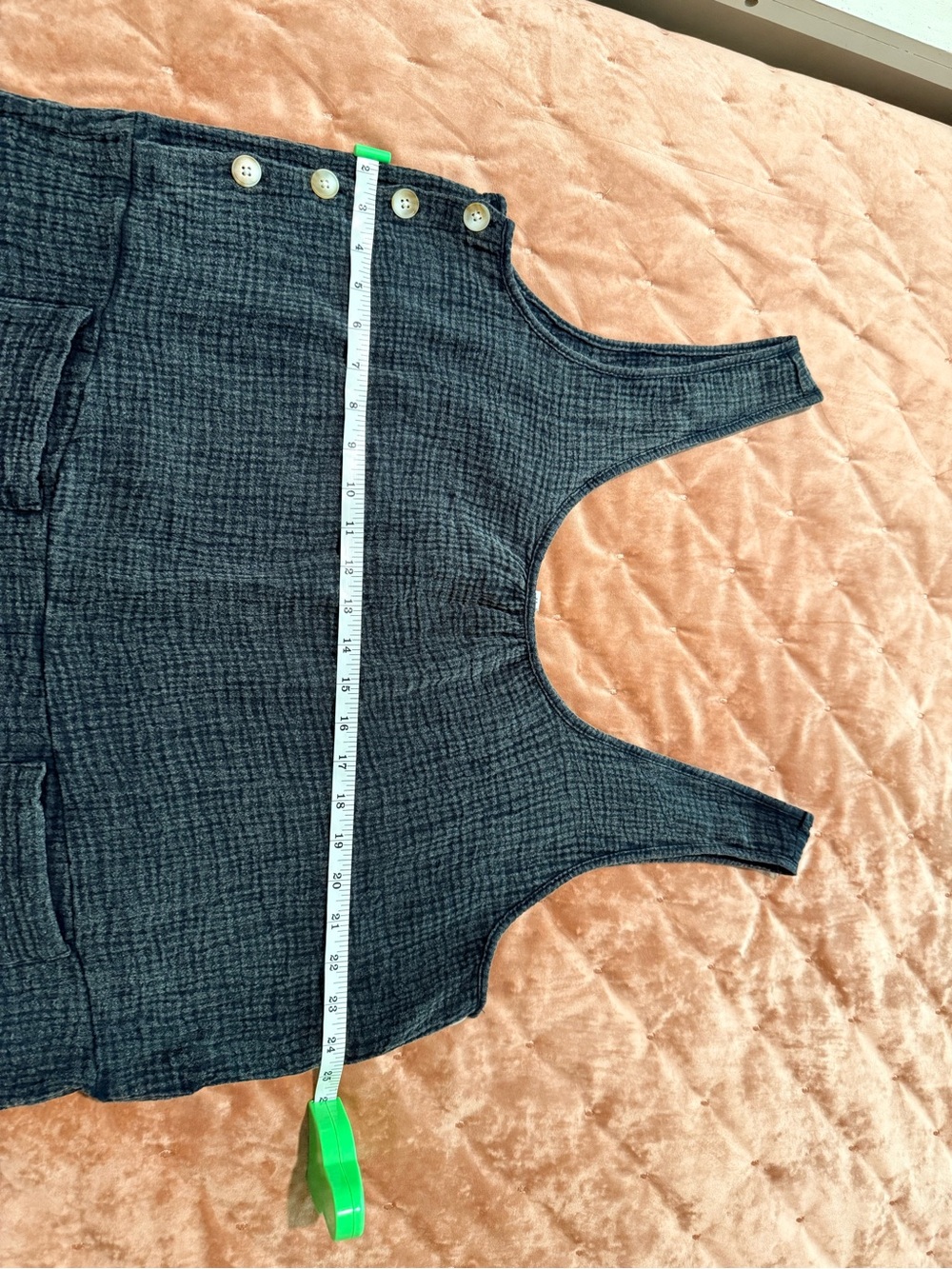 NWT Earthbound women’s Black/Charcoal Textured Romper, 100% cotton gauze - Picture 7 of 11